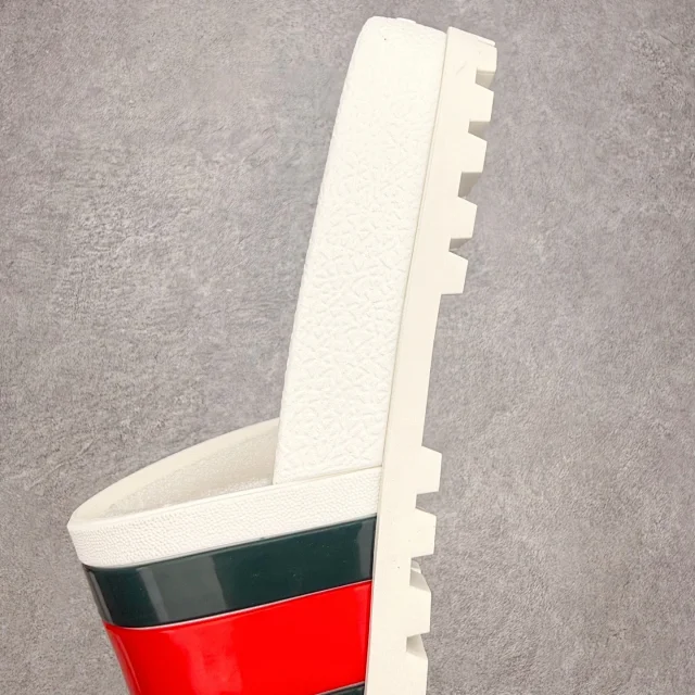 Gucci Slippers Logo-Pattern Lug-Sole Slide product detail image 25