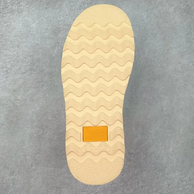 CAT Boots Moc-Toe Chukka product detail image 36
