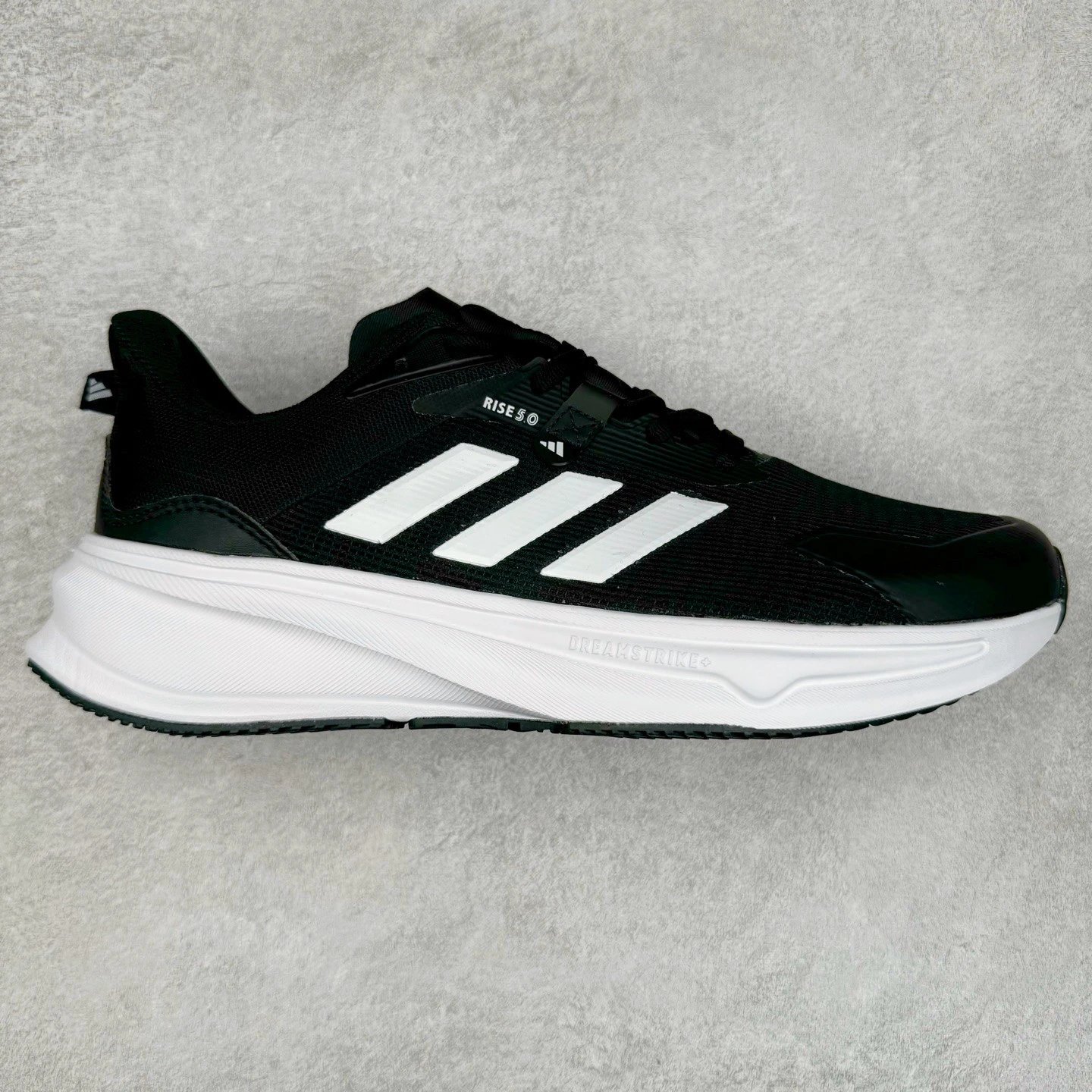 Adidas Sneakers Supernova Rise 5.0 Running Shoes — Black and white