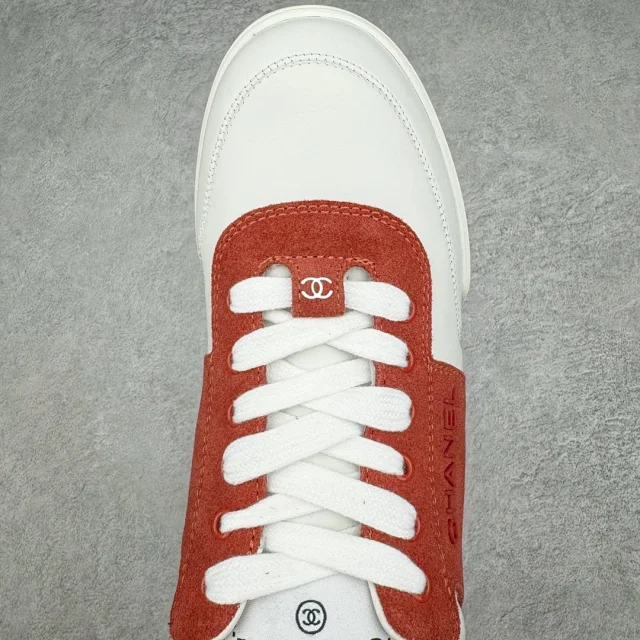 Chanel Sneakers Suede Panel Lace-Up product detail image 31