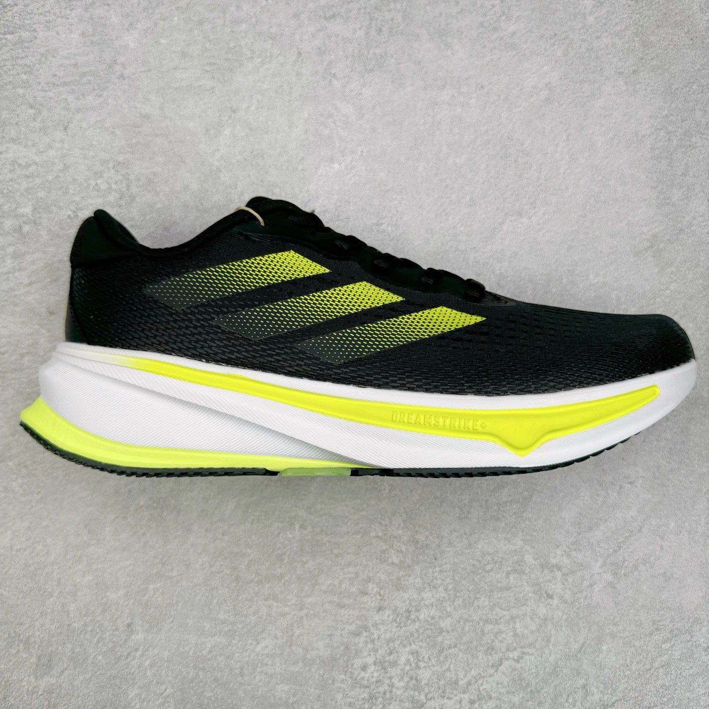 Adidas Sneakers Supernova Rise 5.0 Running Shoes — Black and yellow