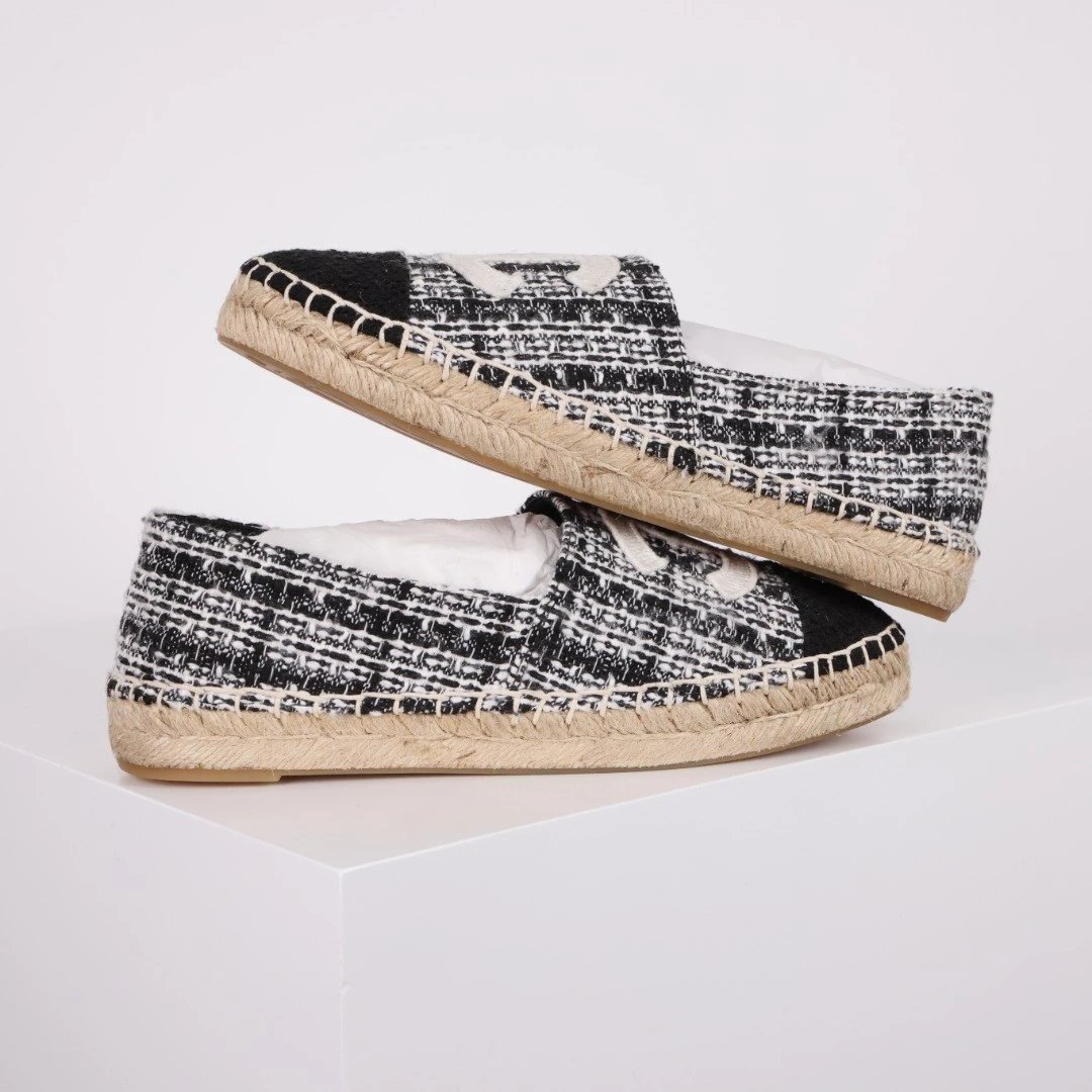 Chanel Casual Shoes Espadrille Slip-On — Black plaid