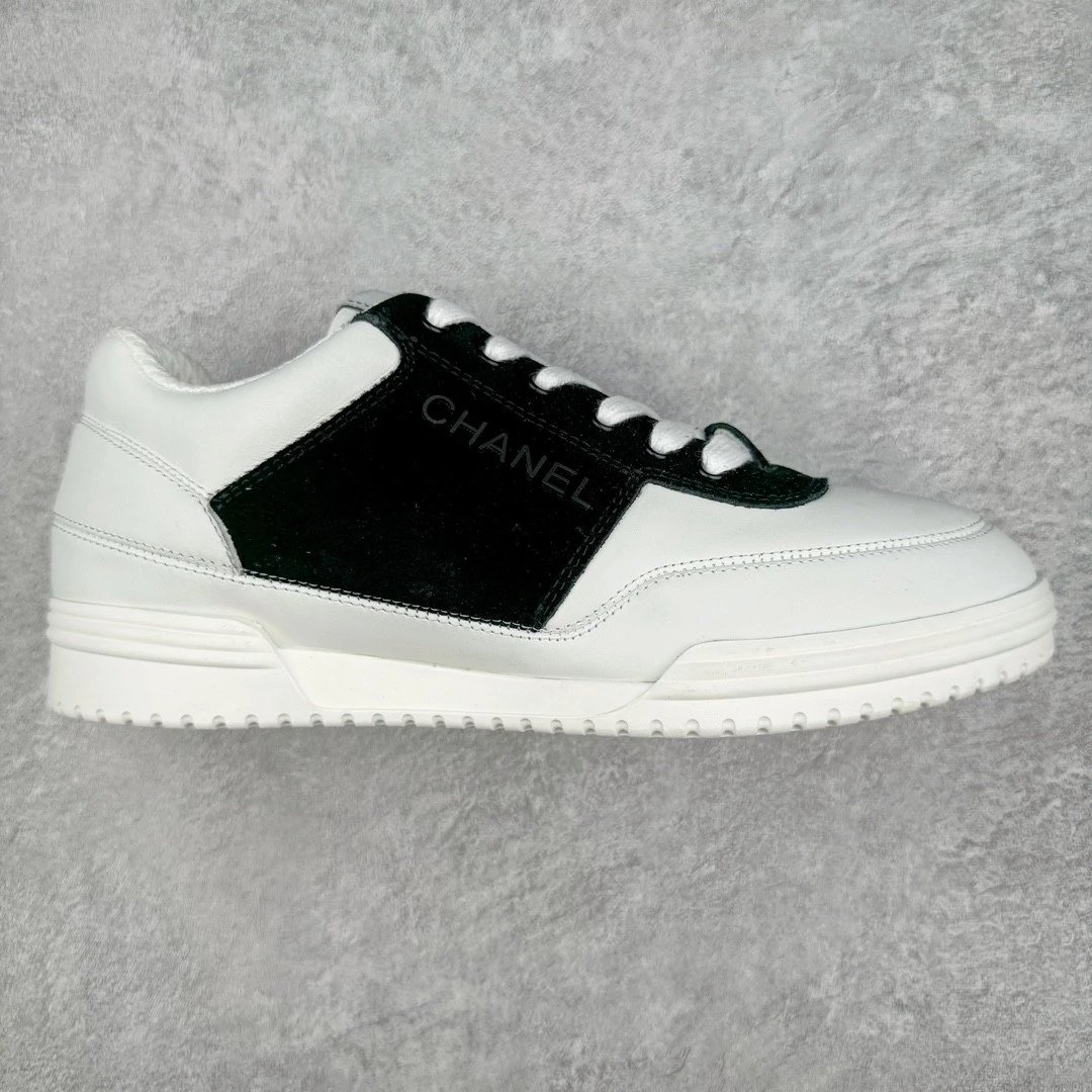 Chanel Sneakers Suede Panel Lace-Up — Black and white