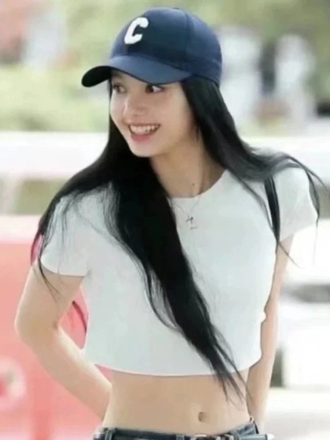 Design MC Logo Embroidered Baseball Cap Black - 19