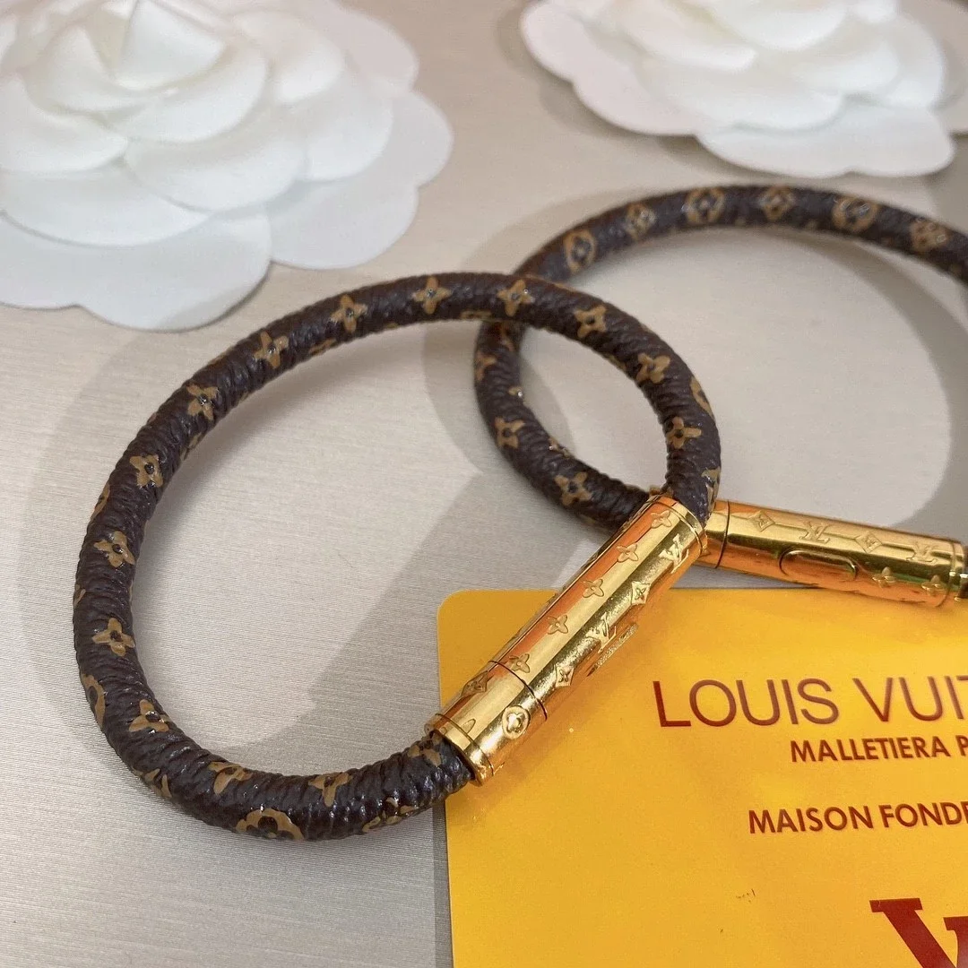 Louis Vuitton (LVRope Bracelet