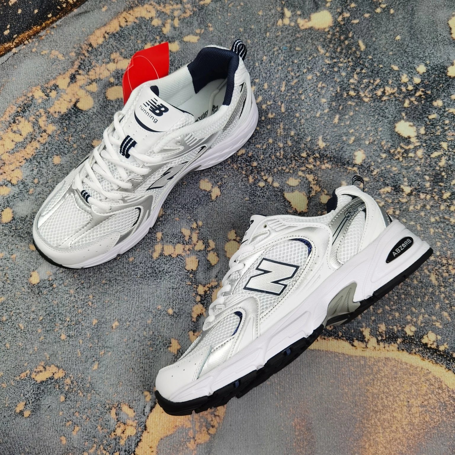 New Balance NB 530