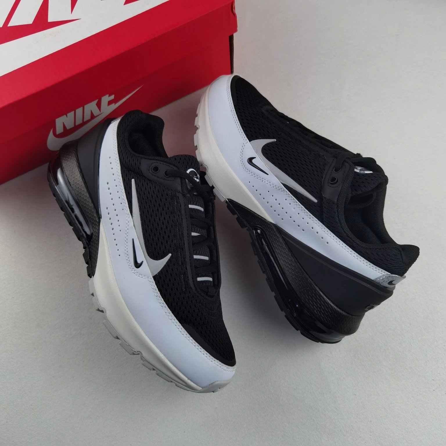 First-hand source Nike Air Max Pulse Black Gray Visible large air cushion abrasion-resistant breathable low-top sports casual shoes men and women with the same models True size is not biased