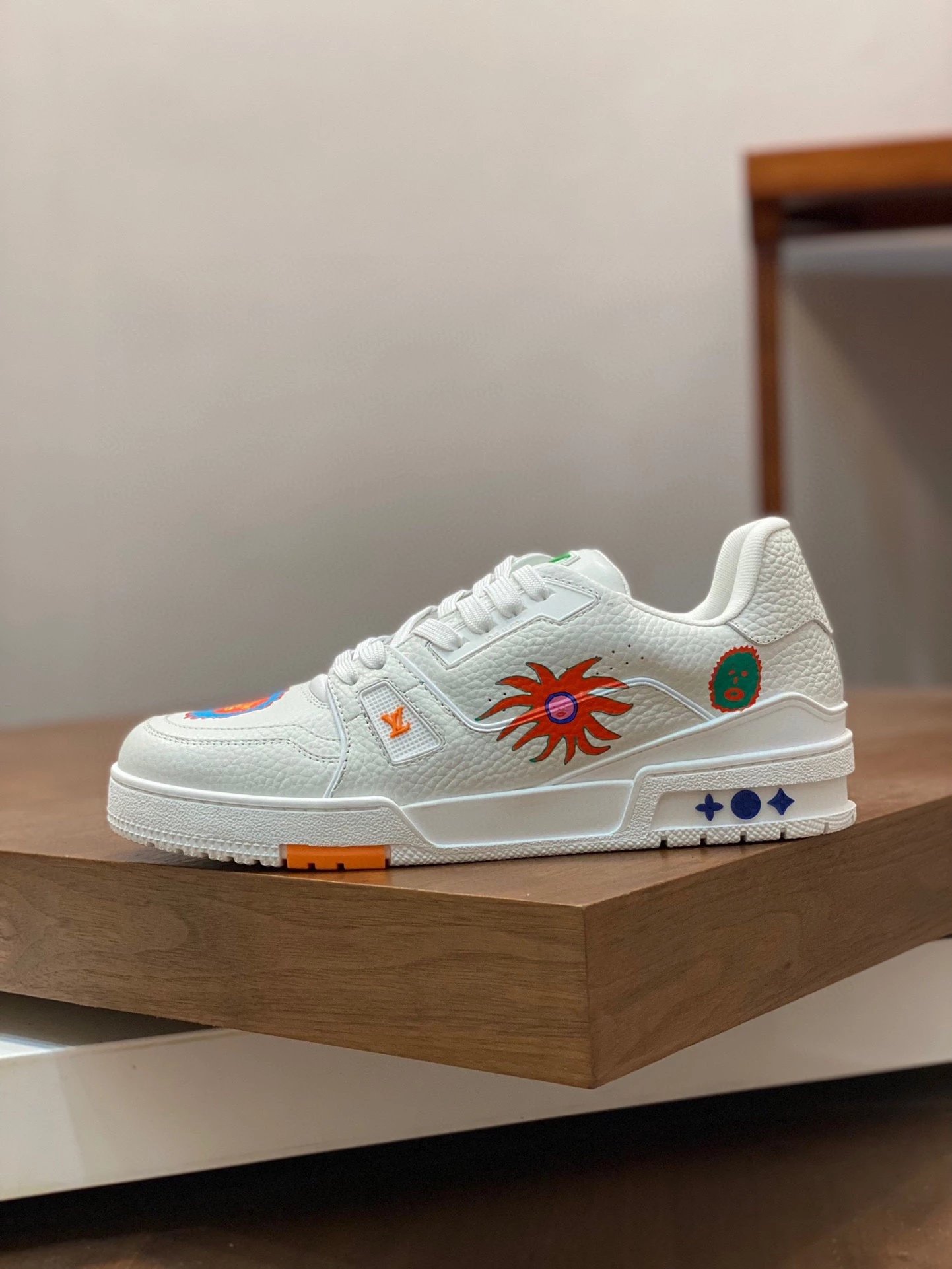 Louis Vuitton Trainer 6