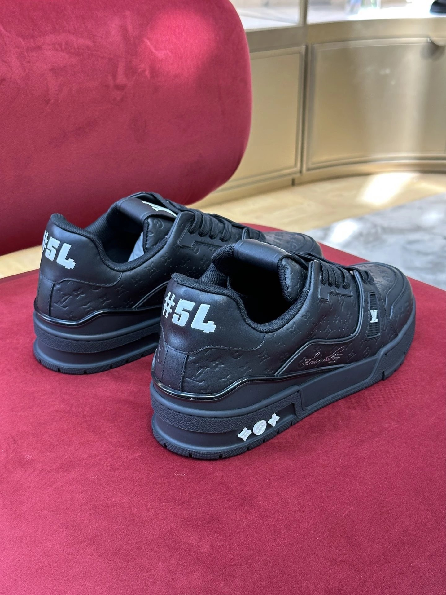 Product view 16