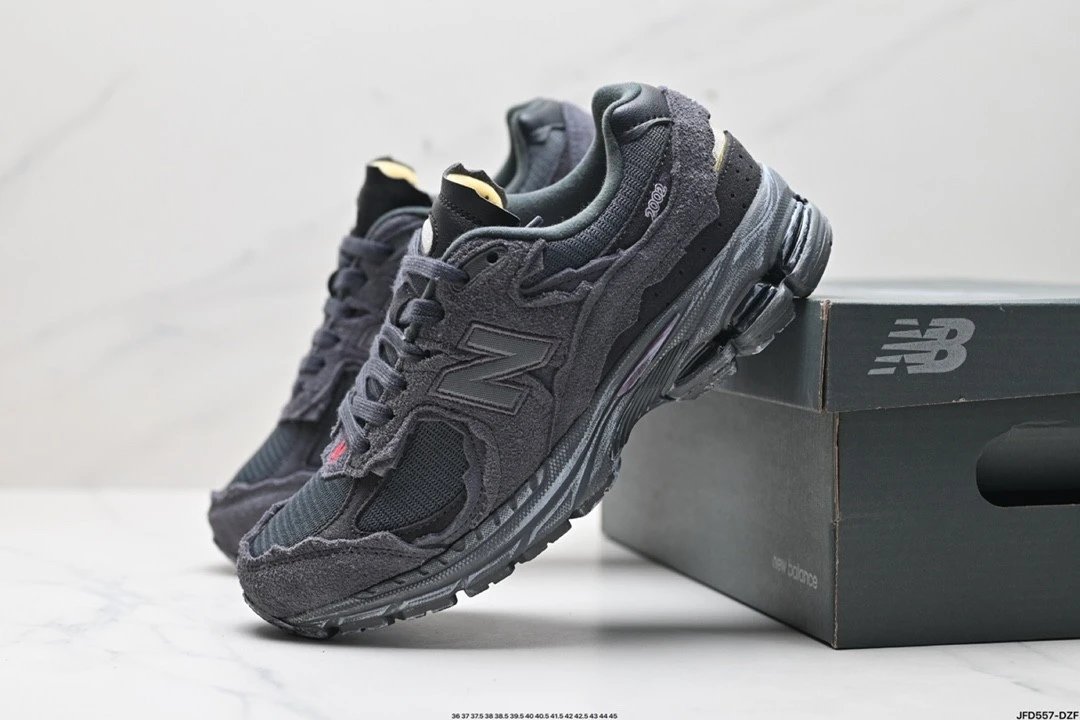 New Balance M2002RDA