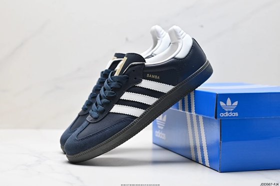 TNT PANDA-A *d Orig*nals Samba Vegan OG Samba Dance Series Gentlemen's German Training Soccer Style Hundred Casual Athletic Board Shoes B75807