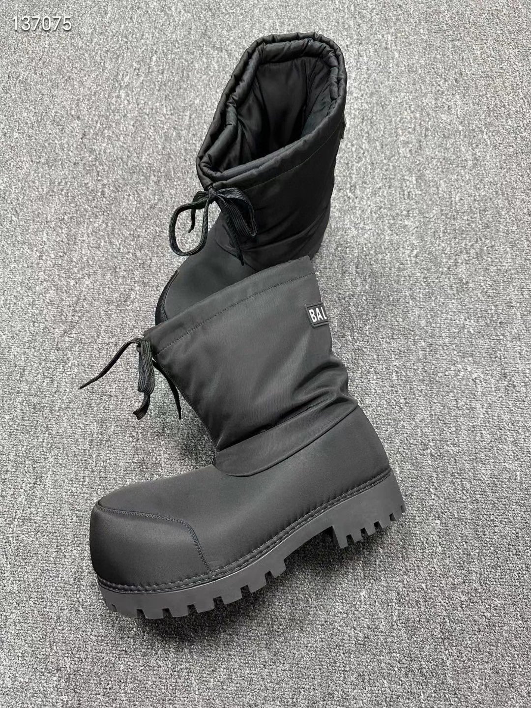 Dongguan-produced Balenciaga Snow Boots 2023 Paris Alaska Ski Collection Skwear [Currently the Only Correct Batch] Detachable Lining