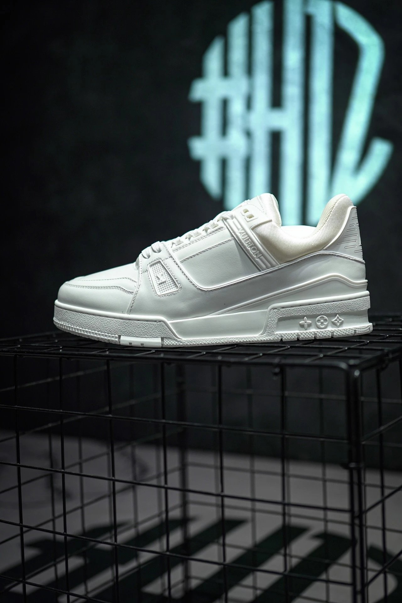 🔑N518480 [Factory-Direct Order] Trainer Sneaker Collection – Gift Box, Textured Lambskin & Suede Leather Upper, Ultra-Soft PU Latex Insole, Flexible TPU Heel Support, Sizes 35-45