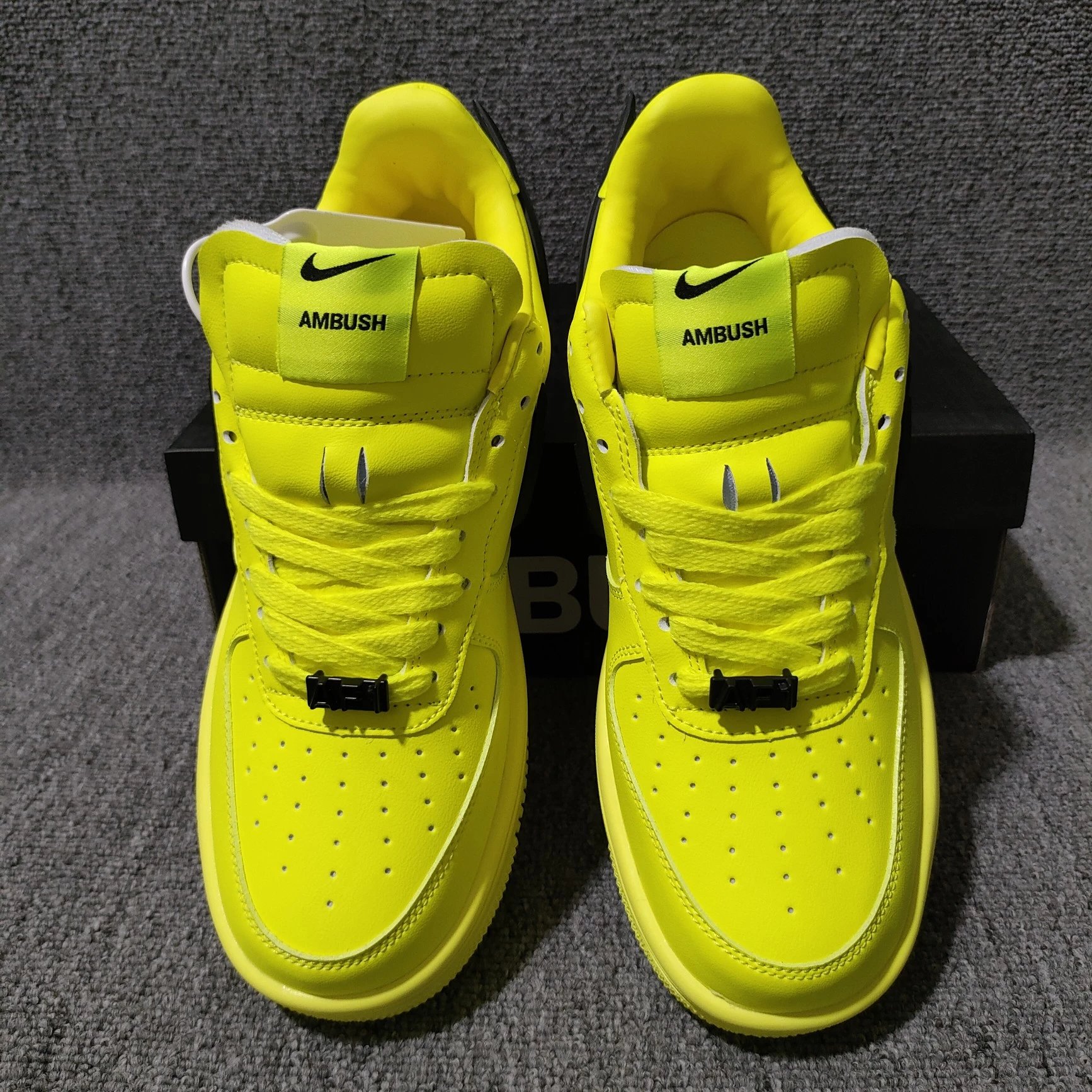 Nike Air Force 1 Low White Lime Green Sneakers - 54