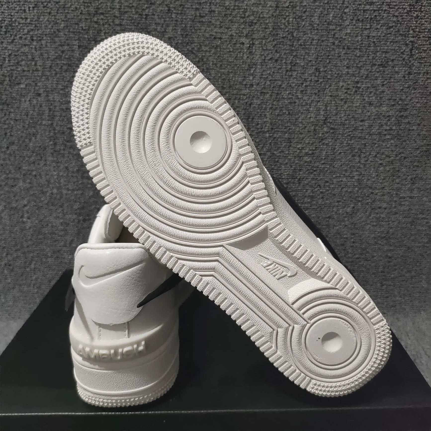Nike Air Force 1 Low White Lime Green Sneakers - 93