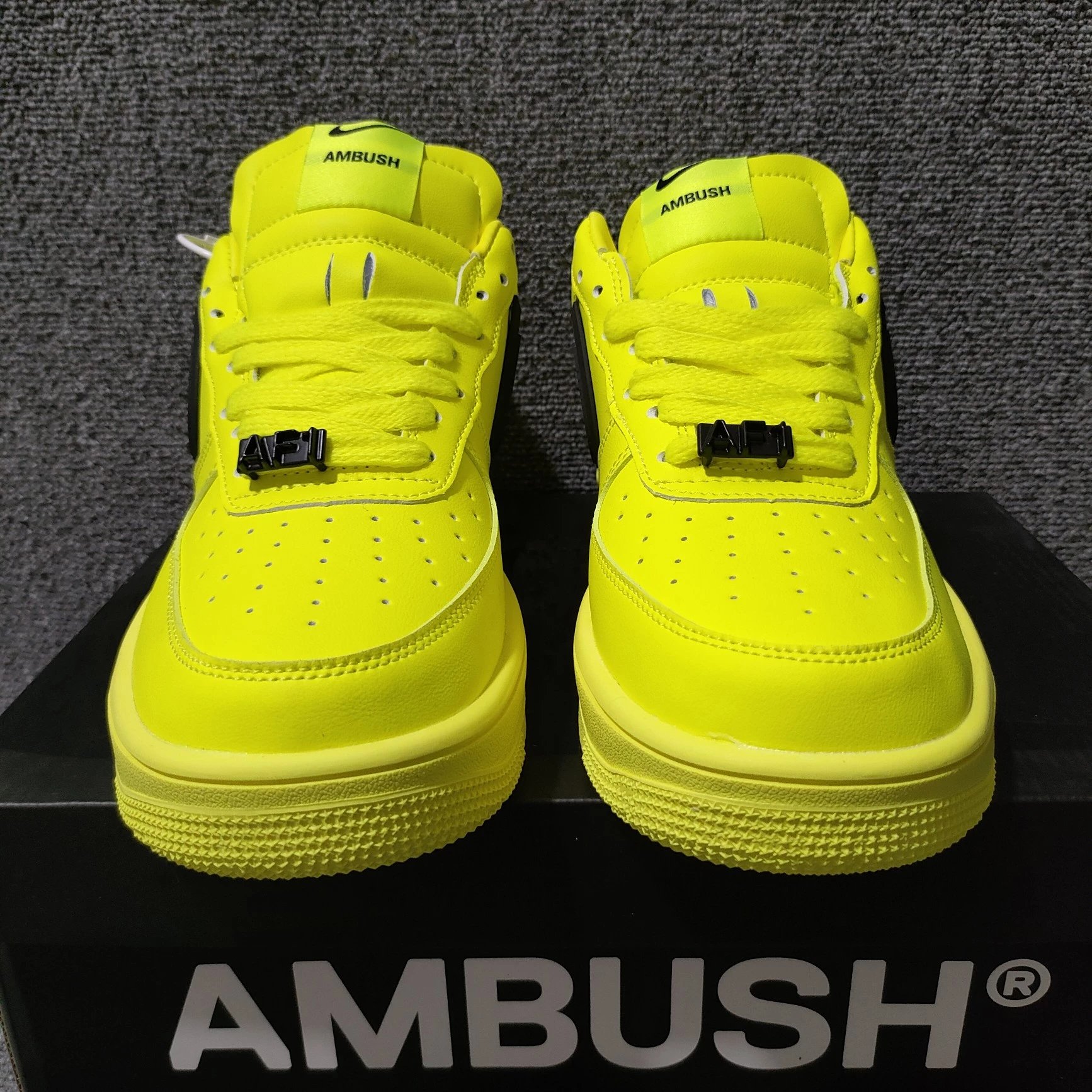 Nike Air Force 1 Low White Lime Green Sneakers - 52