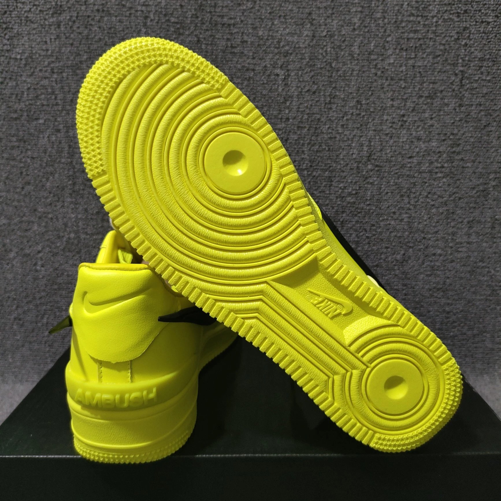 Nike Air Force 1 Low White Lime Green Sneakers - 70