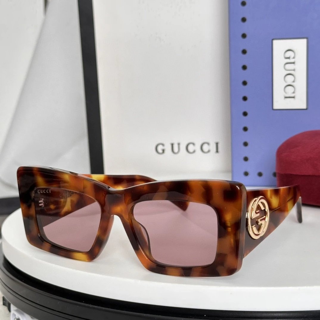Gucci Sunglasses 5