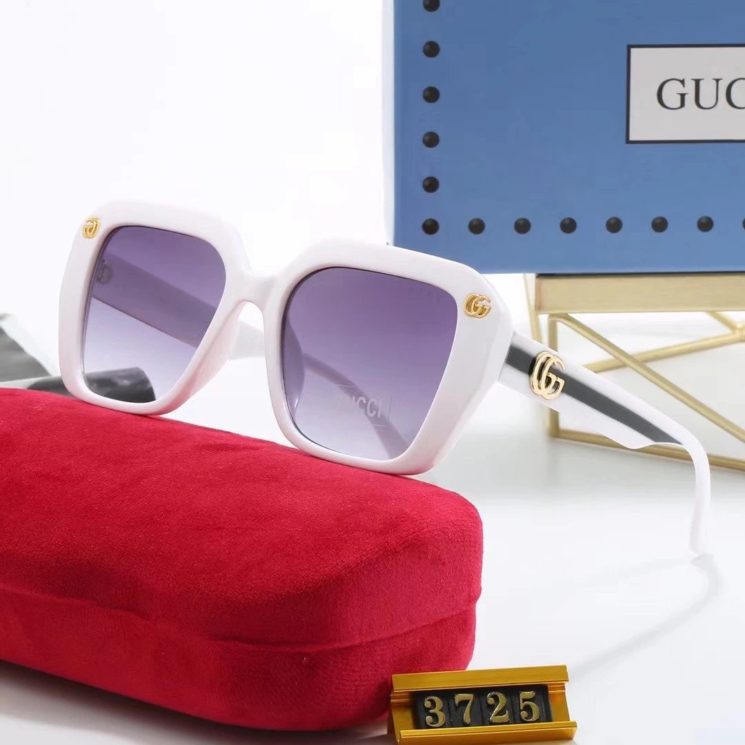 Gucci Sunglasses 11