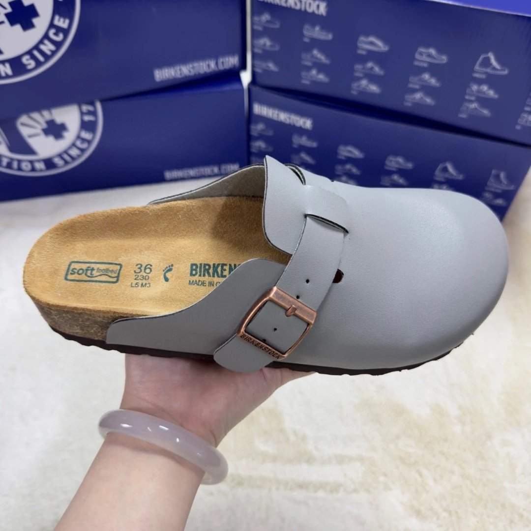 Birk slippers, sophisticated grey toe box