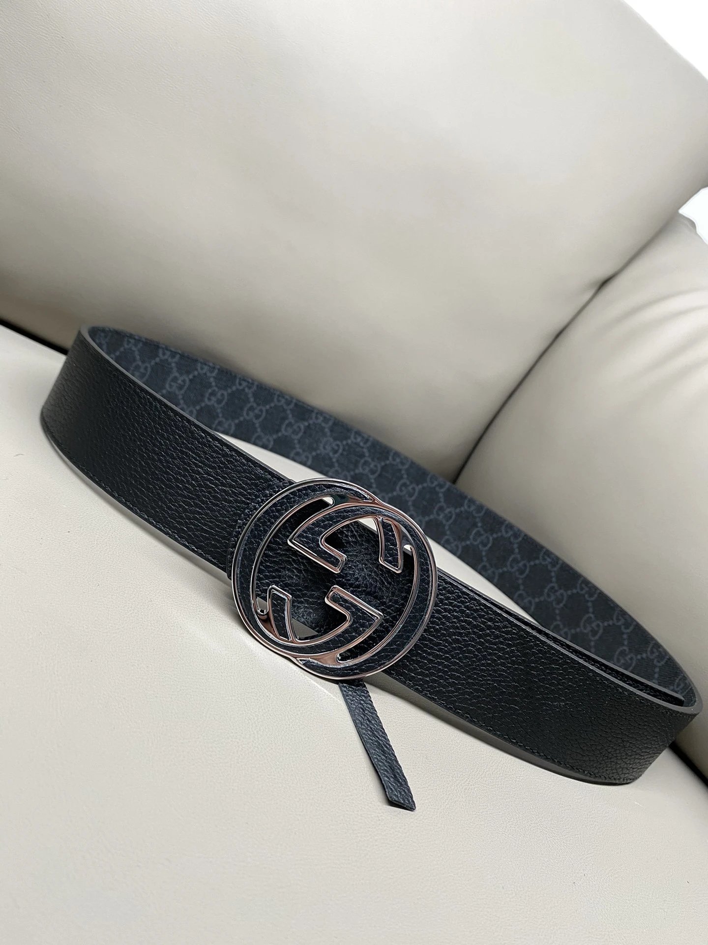 gucci leather belt