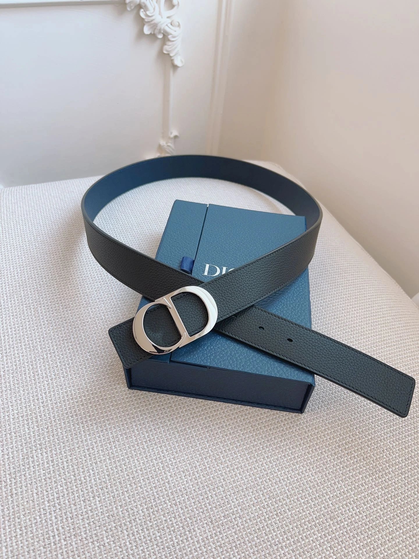 dior leather belt