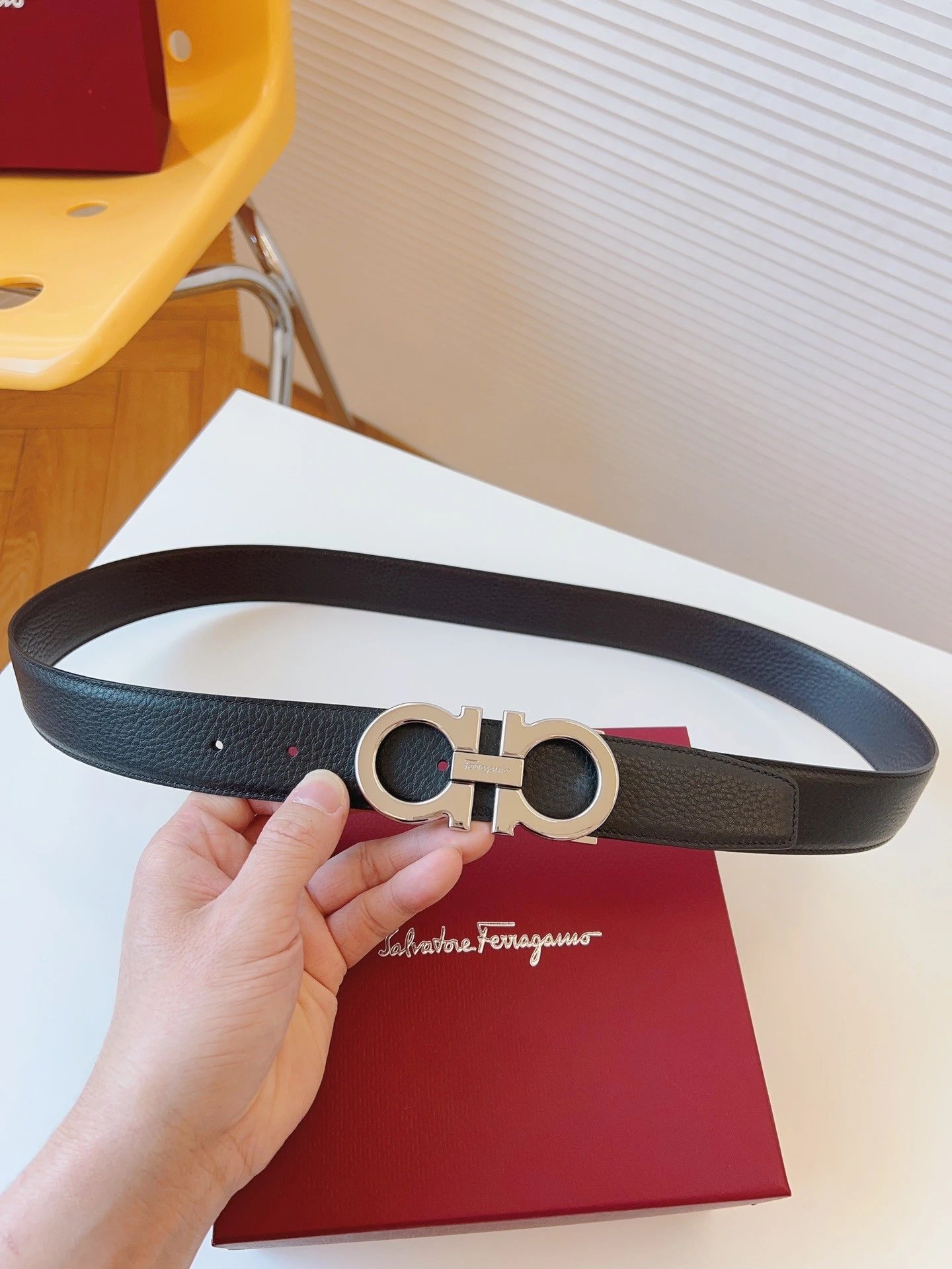 Ferreragamo belt