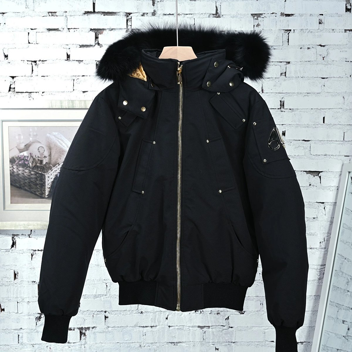 Moncler Maya Parka Red with Black Fur Trim Down Jacket product detail 2 in Litbuy spreadsheet finds