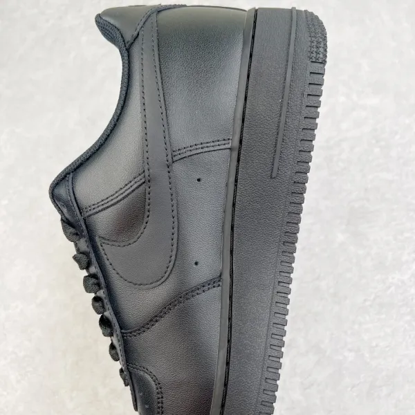 Nike Air Force 1 Low Black Sneakers - 9