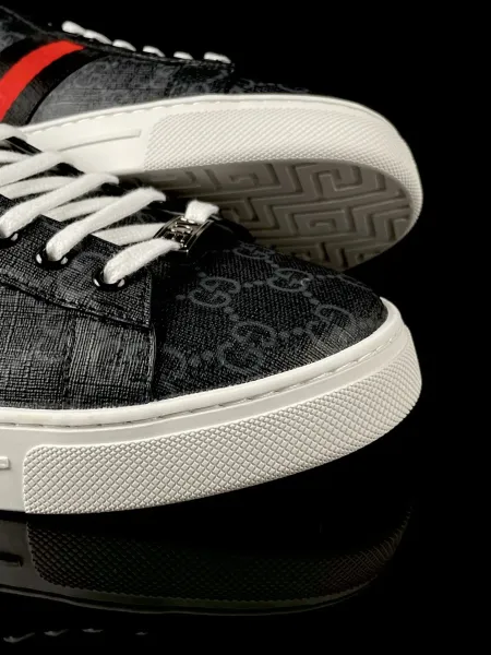 Gucci New Ace GG Monogram Gray Red Stripe Sneakers - 9