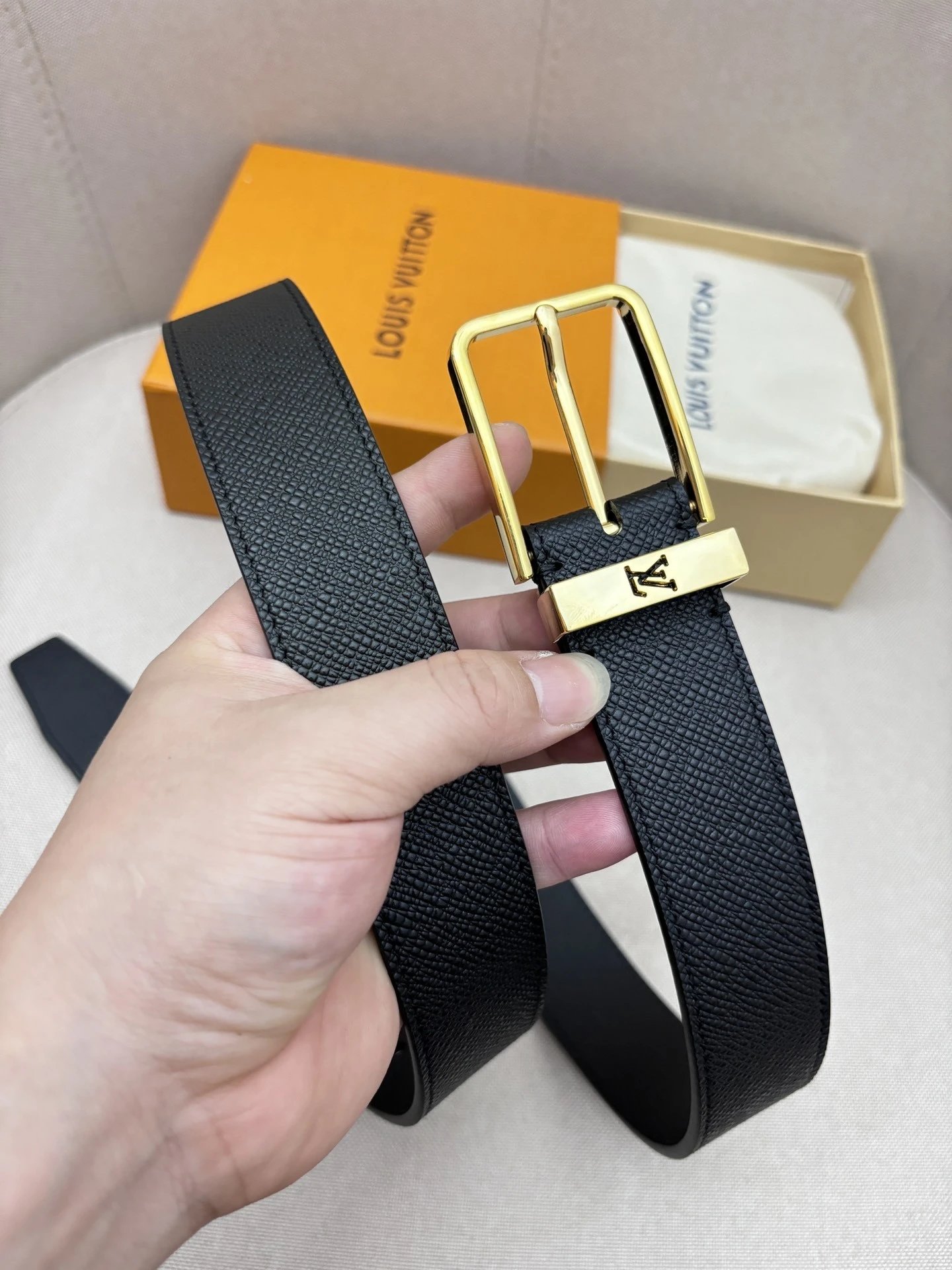 1 # Palm pattern/gold buckle