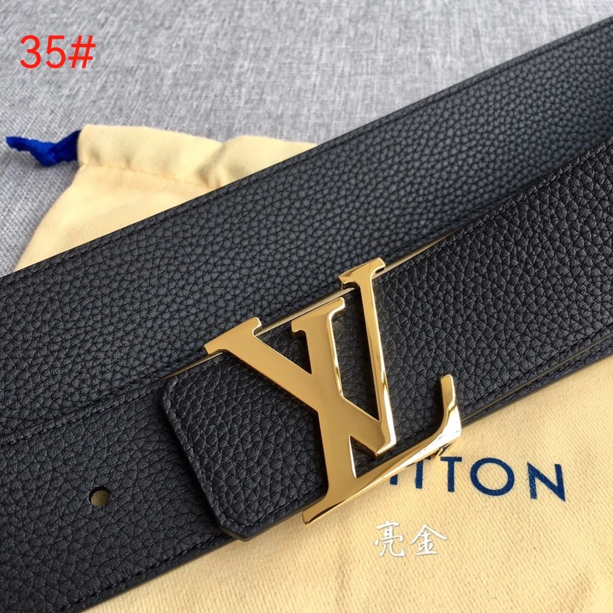 35# 黑色配黑色/亮金扣