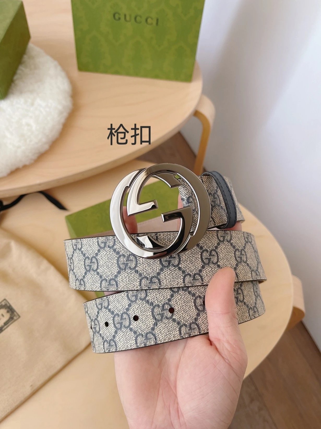 9 # Gun Buckle/Blue Flower Leather