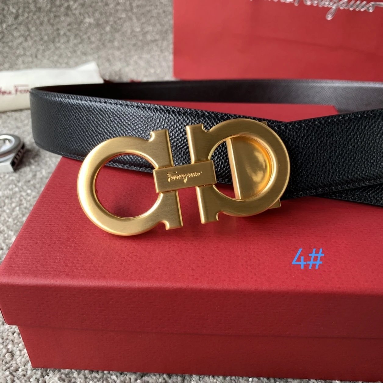 4 # brushed gold buckle (palm print black coffee)