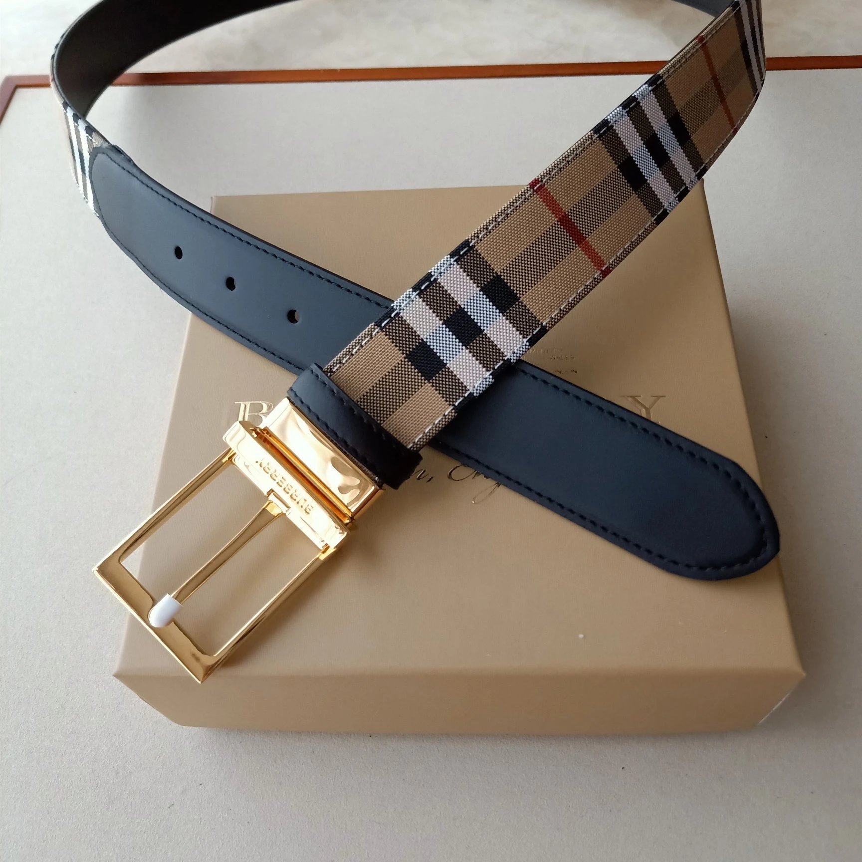 Burberry Reversible Belt Check Vintage Check