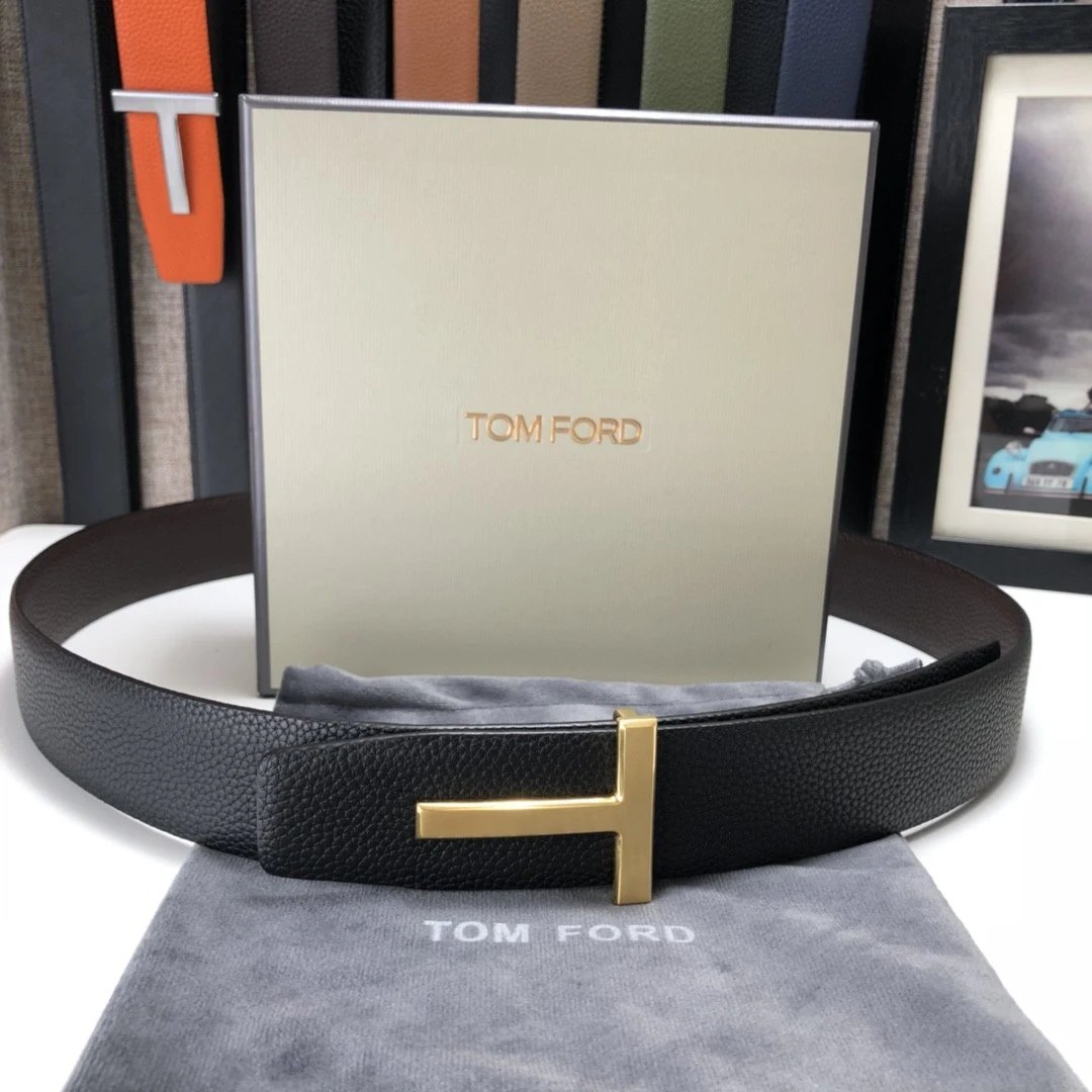 Style 2: Black Leather - Gold Buckle