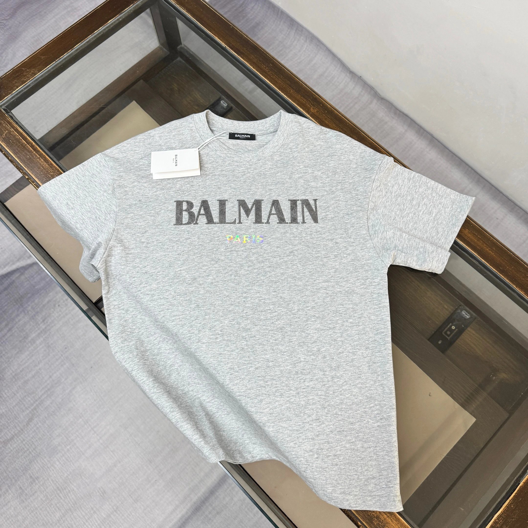 【3 Colors Original Order】Balmain 26 New Logo Custom Pure Cotton Short Sleeve T-Shirt Round Neck Half Sleeve OS Loose Fit Unisex Couple Matching Solid Color Men's Summer Minimalist Fashion Casual Versatile Top Classic British European Original Order High-End Brand T-Shirt Menswear Polaris