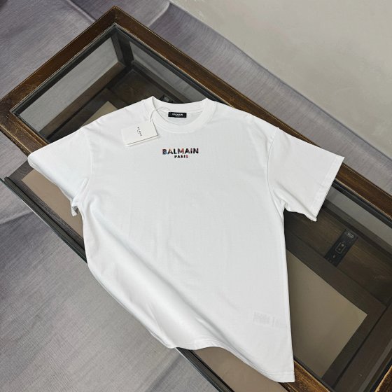 【Original Order 2 Colors】Balmain 26 New Collection Logo Custom Pure Cotton Short-Sleeve T-Shirt Round Neck Loose Fit Unisex Couples Classic Solid Men's Summer Minimalist Casual Versatile Top Classic British European Original High-End Brand Men's T-Shirt North Star