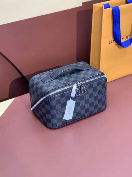 Louis Vuitton Monogram Canvas Vanity Case Brown - 16