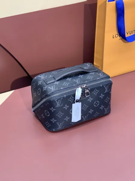 Louis Vuitton Monogram Canvas Vanity Case Brown - 10
