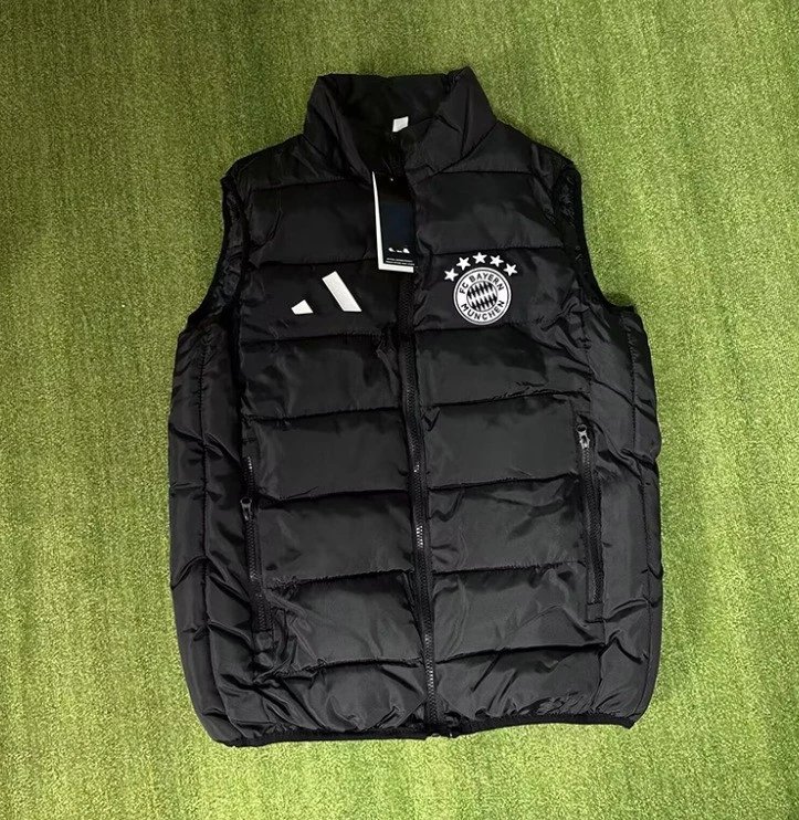 Paris Saint-Germain Vests Quilted puffer vest with stand collar — B Ren Down Cotton Vest