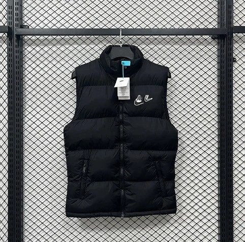 Paris Saint-Germain Vests Quilted puffer vest with stand collar — J 22001 NK Cotton-padded vest