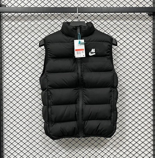 Paris Saint-Germain Vests Quilted puffer vest with stand collar — J3 NIKE