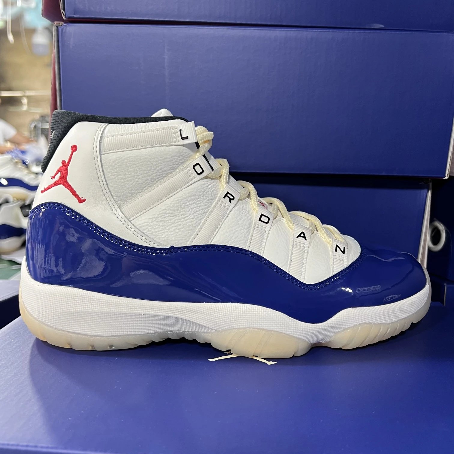 Y3 J11 Rare Air IH0296-400 SKU image