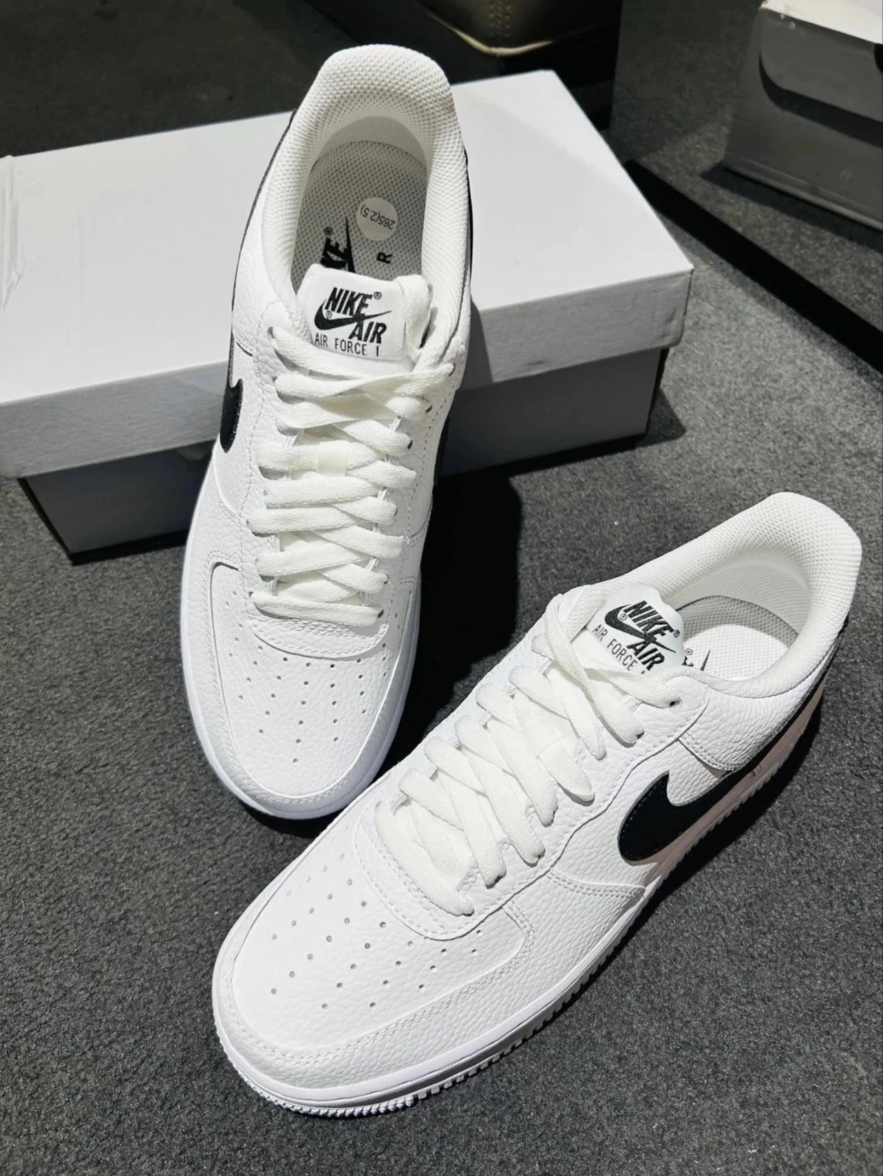 AF1 运动鞋  7
