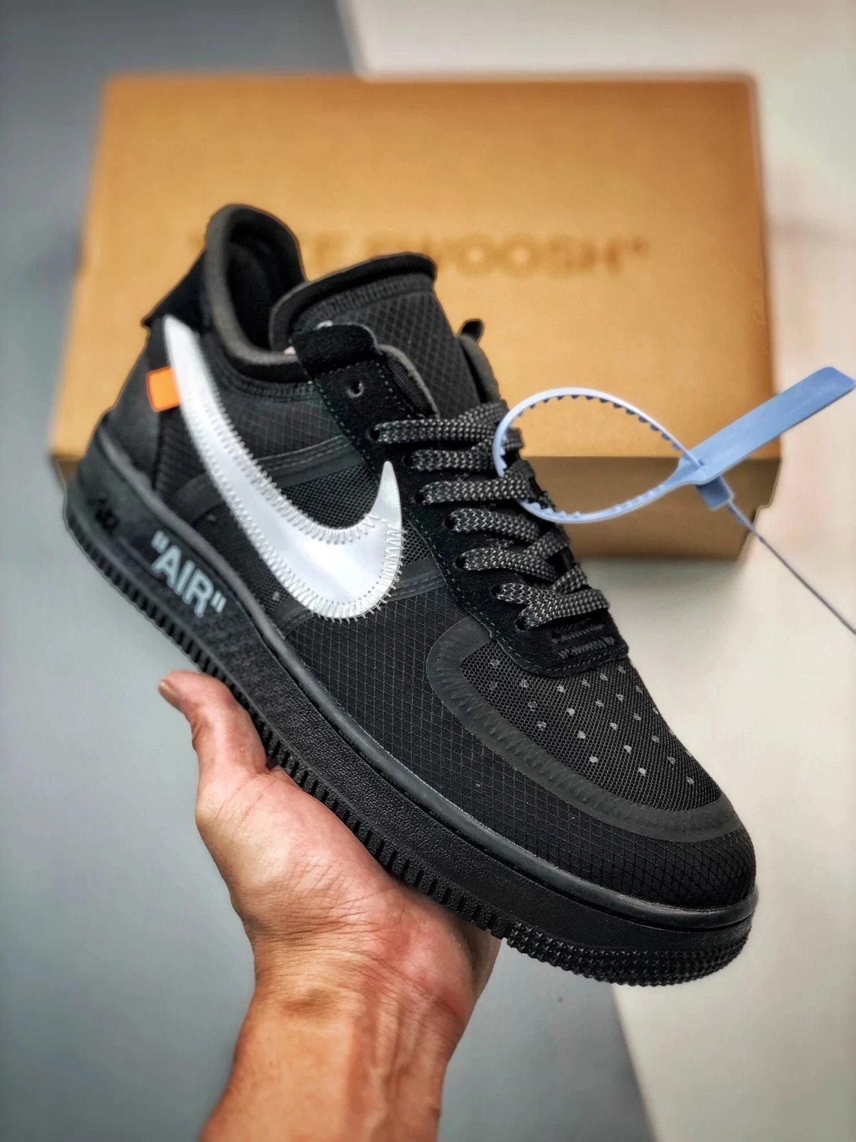 AF1 运动鞋  11