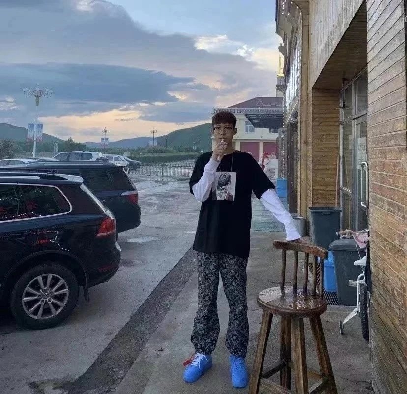 AF1 运动鞋  5