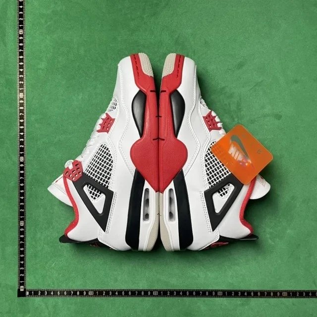 No.14 Flame Red DC7770-160