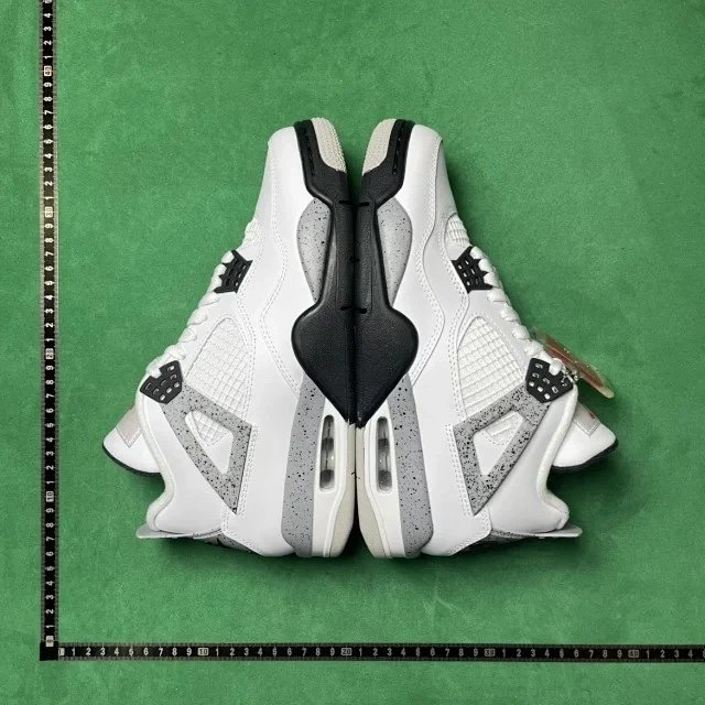 No.4 white cement 1.0 940606-192