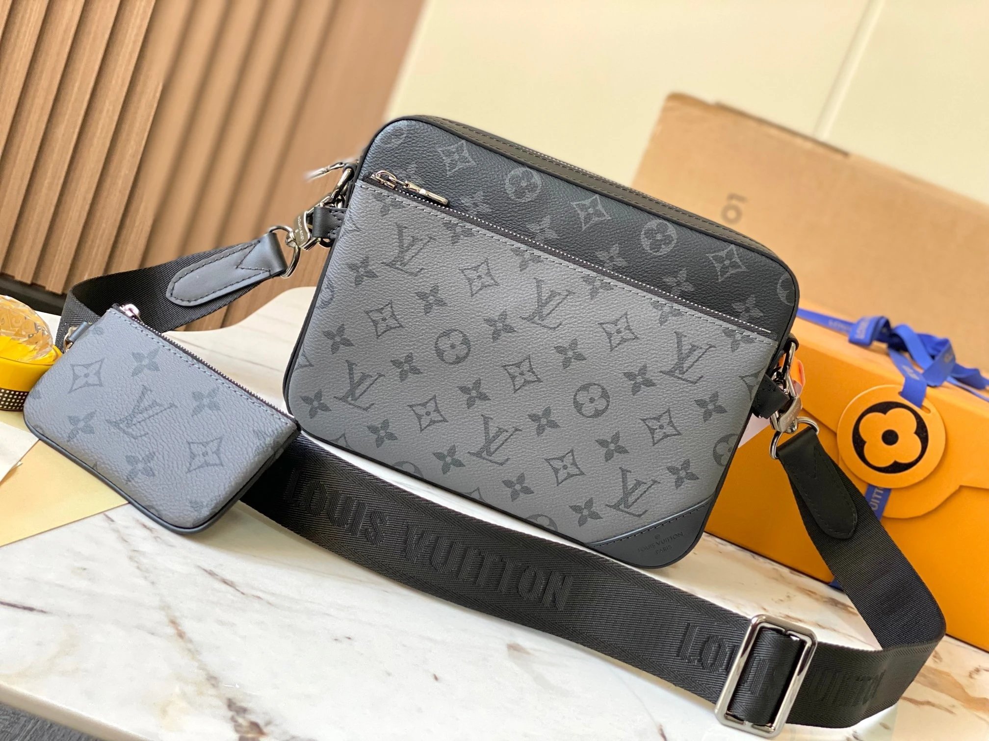 Crossbody Messenger Bag photo 2